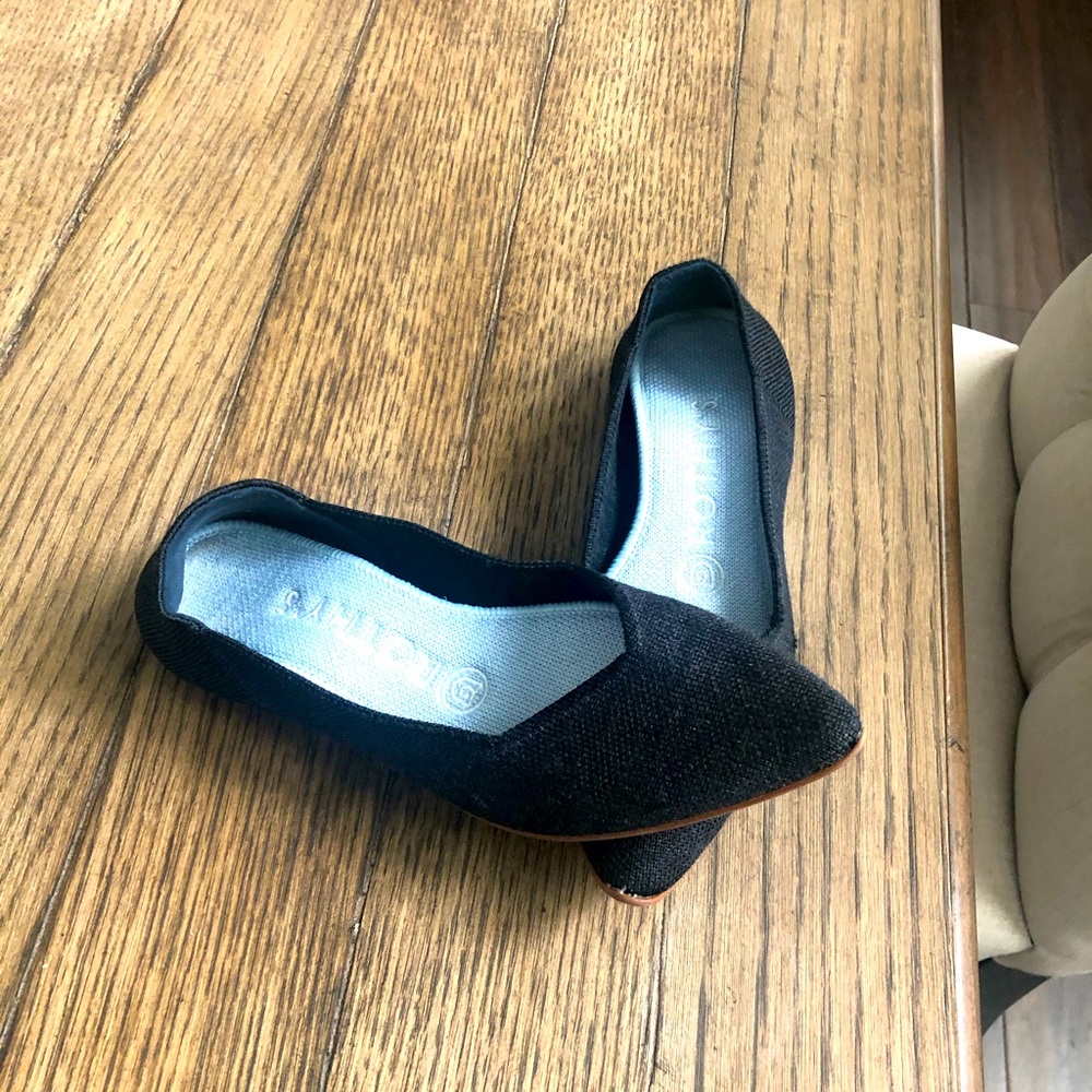 Merino wool dark gray Rothys size 6